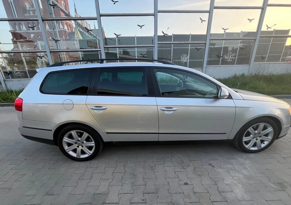 Volkswagen Passat cena 13500 przebieg: 284700, rok produkcji 2005 z Kielce małe 781